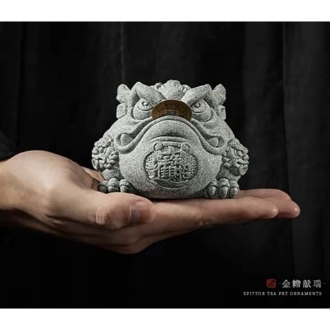 三隻腳蟾蜍|三足金蟾的由來及擺放方法宜忌風水！